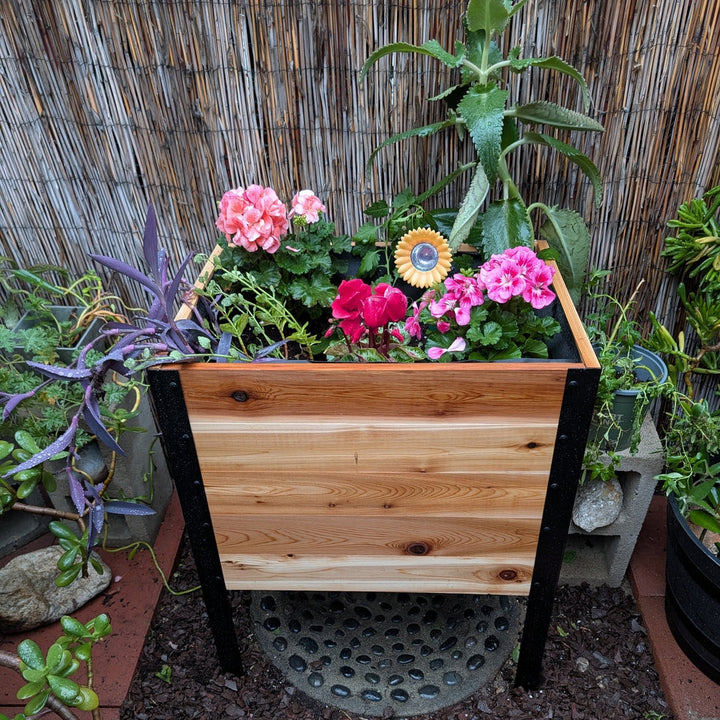 Raised Garden Bed - 46cm x 61cm x 76cm